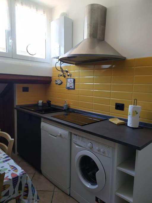 Lecasedisusi Casa Ocra Citra 009056-Lt-0263 Leilighet Savona Eksteriør bilde